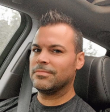 David Paré