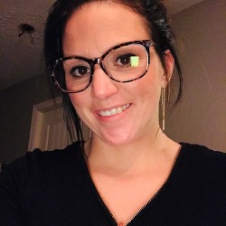 Vicky Duquette