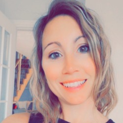 Julie Lacoursiere