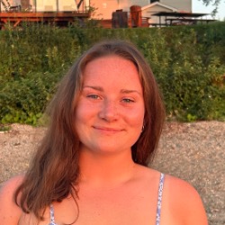 Mélodie Giroux