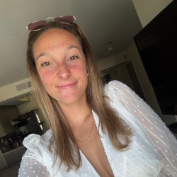 Geneviève Dumas
