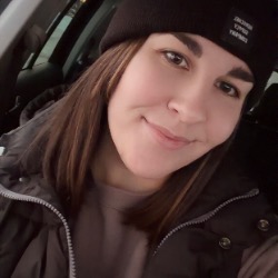Claudia Vallée