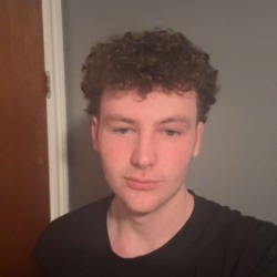 Zachary Clapperton